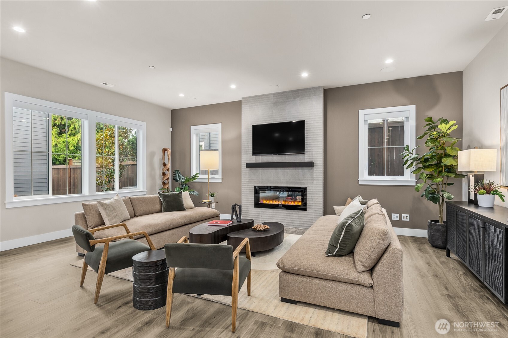 MLS #NWM2385877 image #16