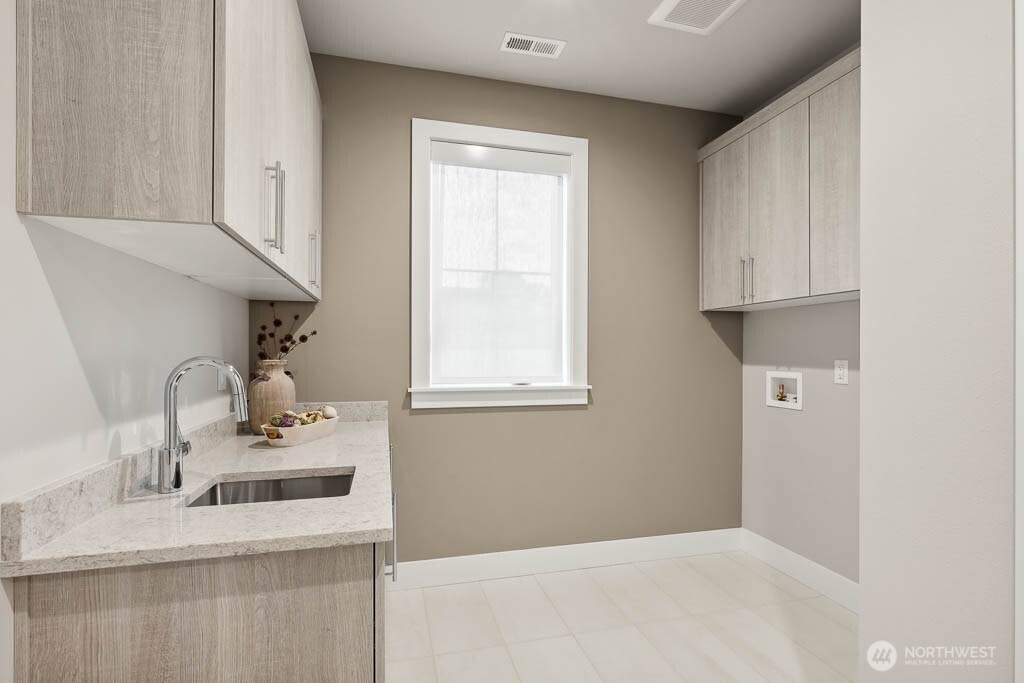 MLS #NWM2385877 image #18