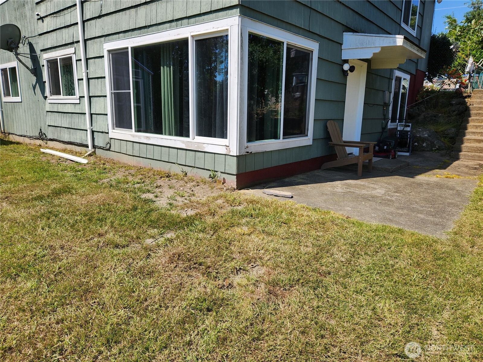 MLS #NWM2389328 img 0