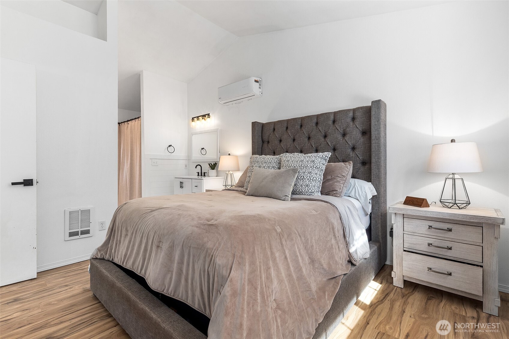 MLS #NWM2393228 img 15