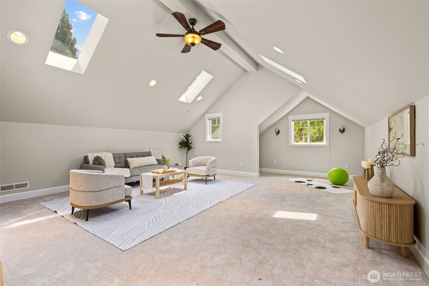 MLS #NWM2394725 image #20