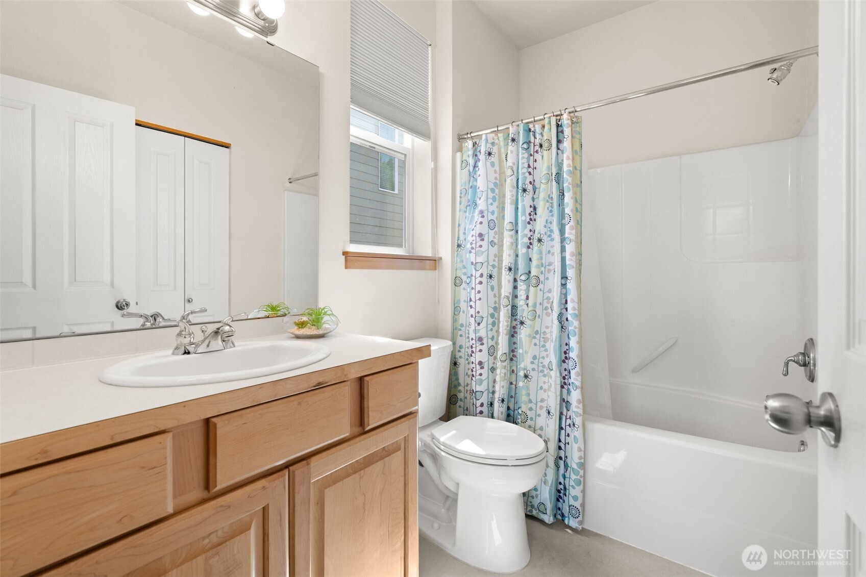 MLS #NWM2394889 image #12