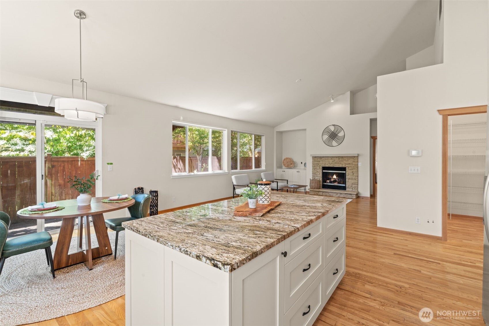 MLS #NWM2394889 image #23