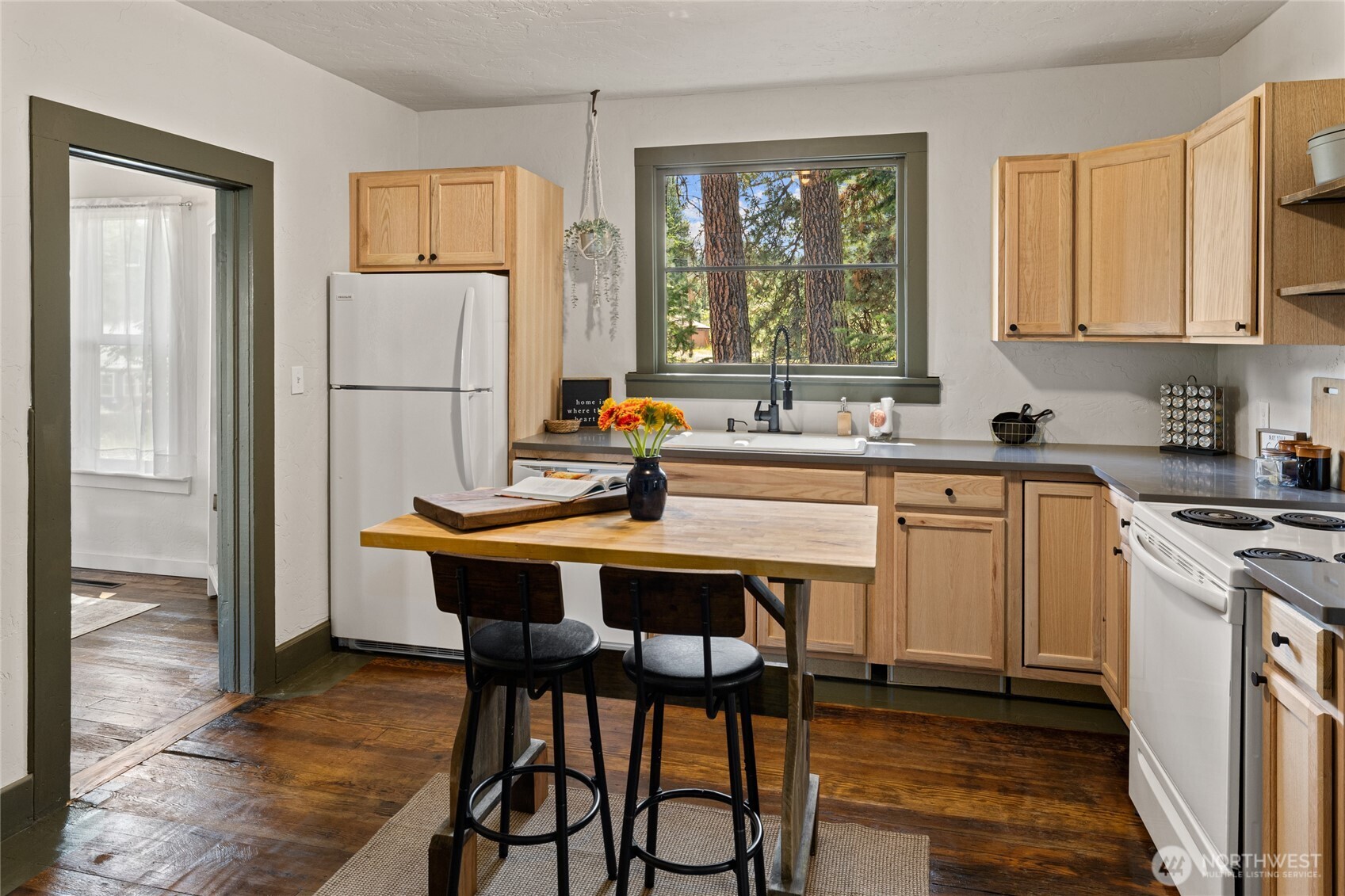 MLS #NWM2397090 image #10