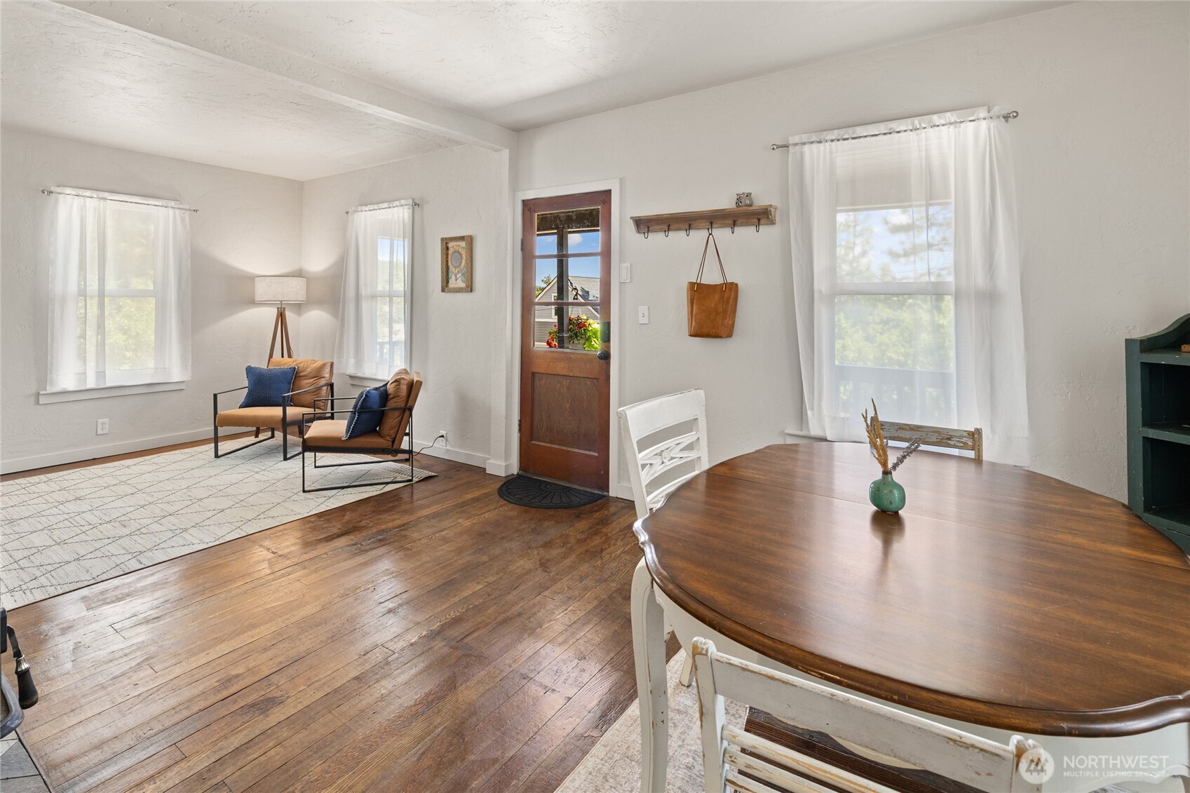 MLS #NWM2397090 image #5