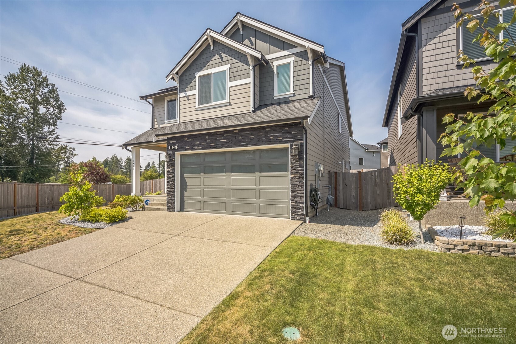 MLS #NWM2398725 image #0