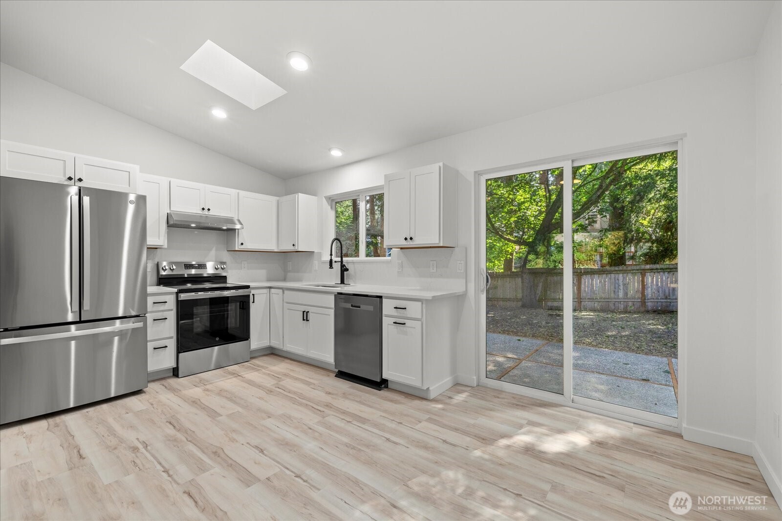 MLS #NWM2400338 image #12