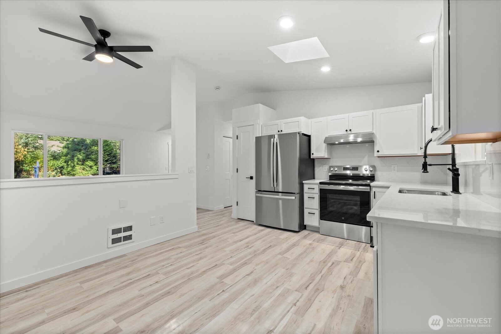 MLS #NWM2400338 image #13