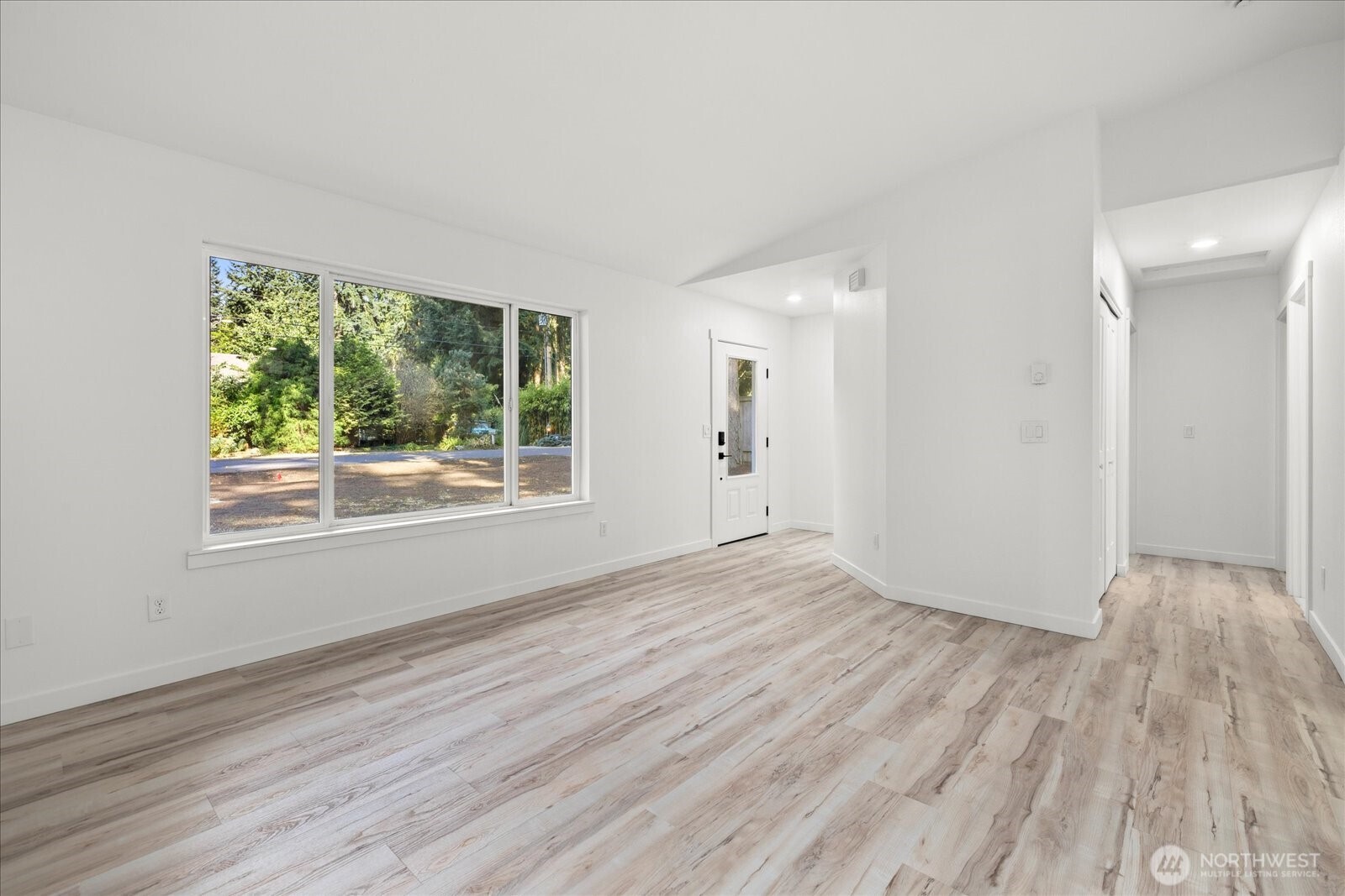 MLS #NWM2400338 image #7