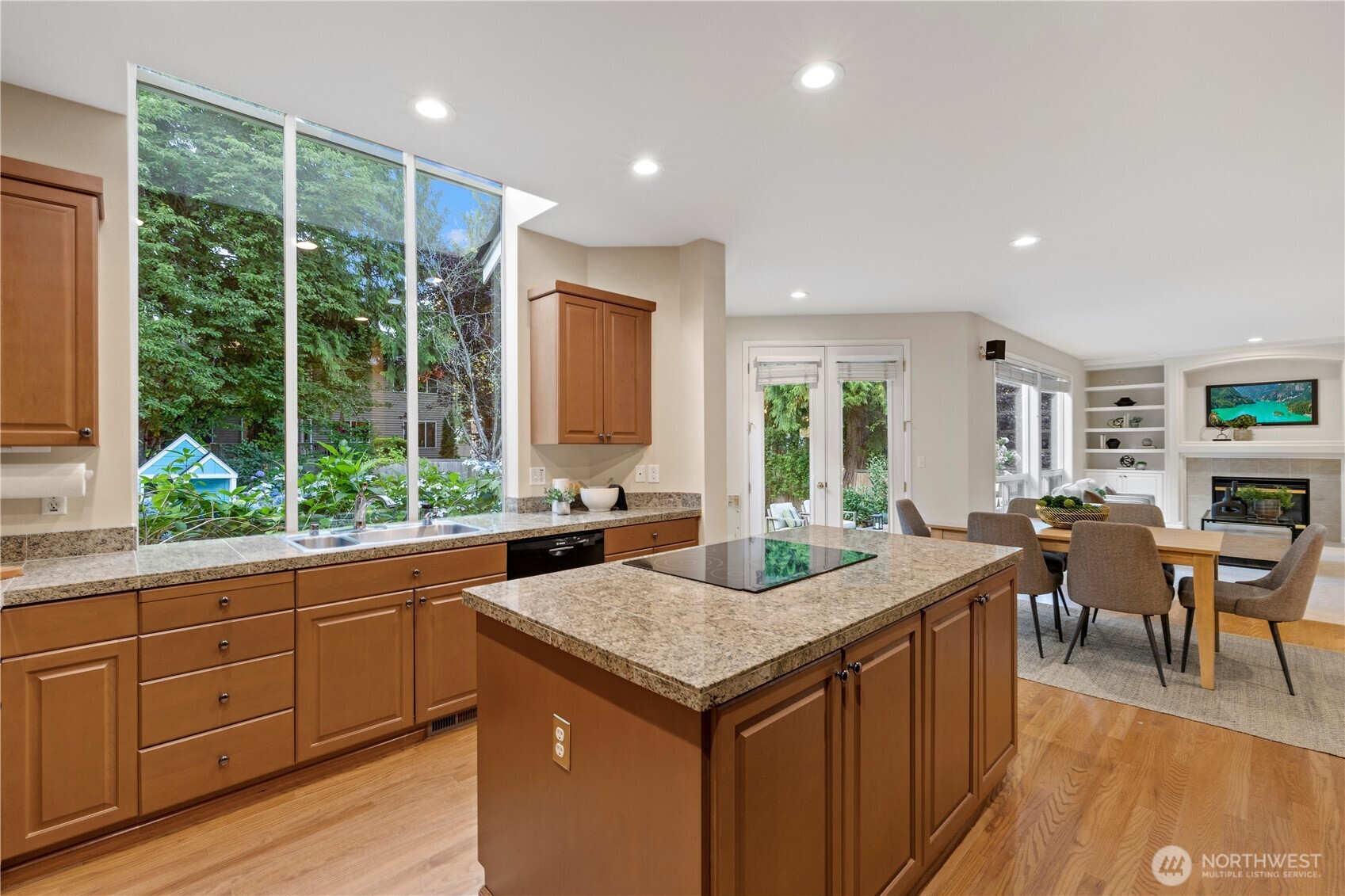 MLS #NWM2402456 image #12