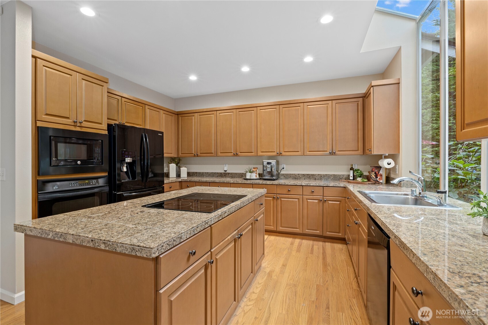 MLS #NWM2402456 image #13