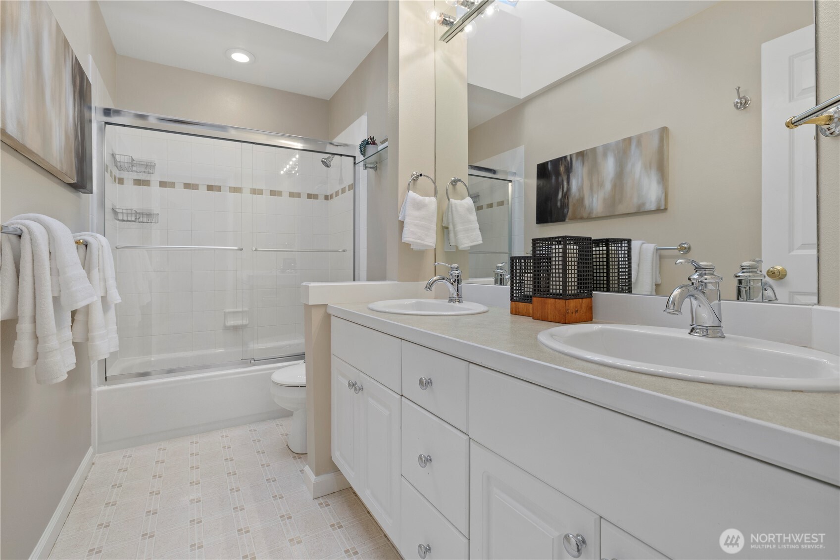 MLS #NWM2402456 image #27