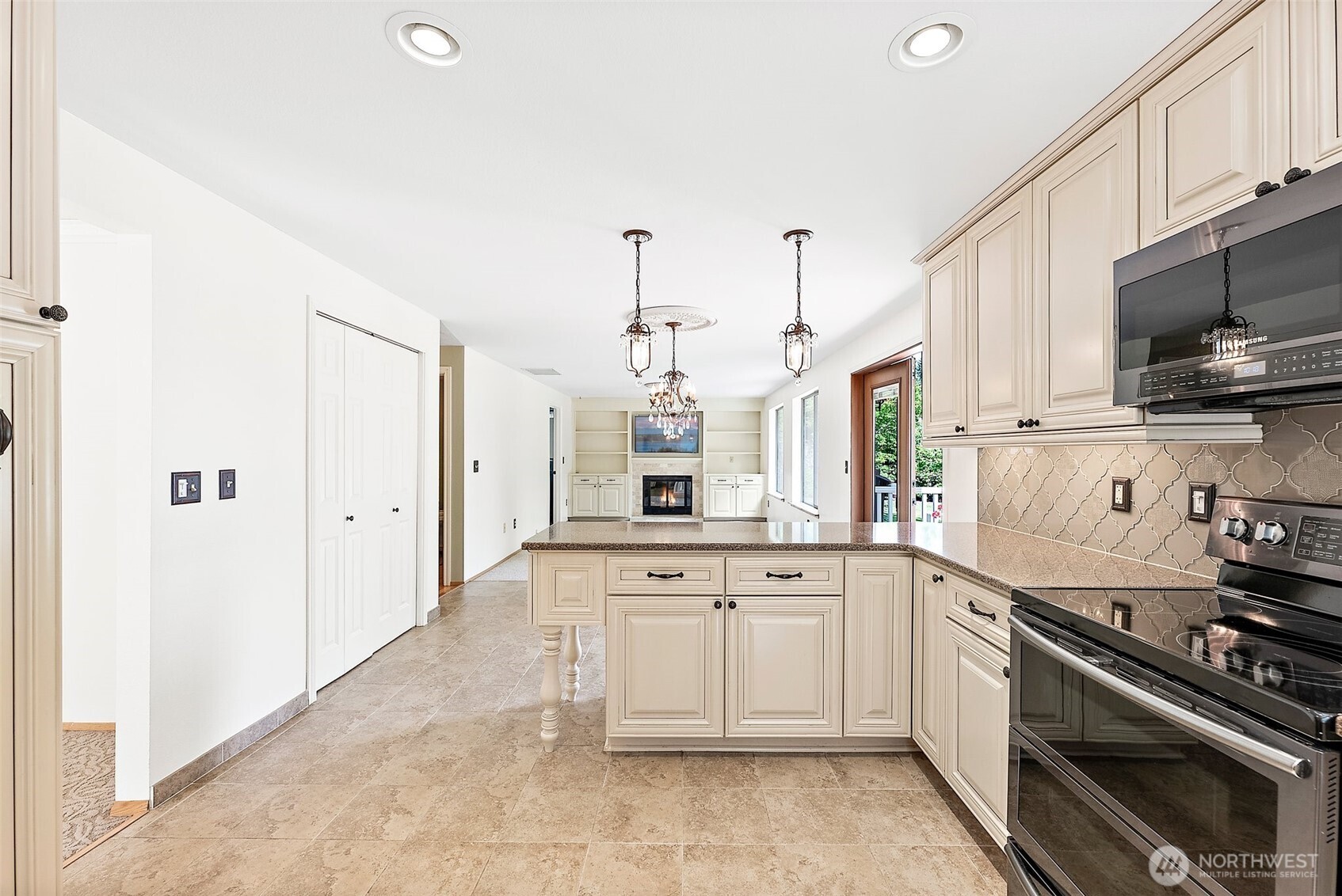 MLS #NWM2402627 image #16