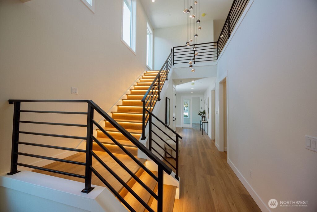 MLS #NWM2402912 image #1