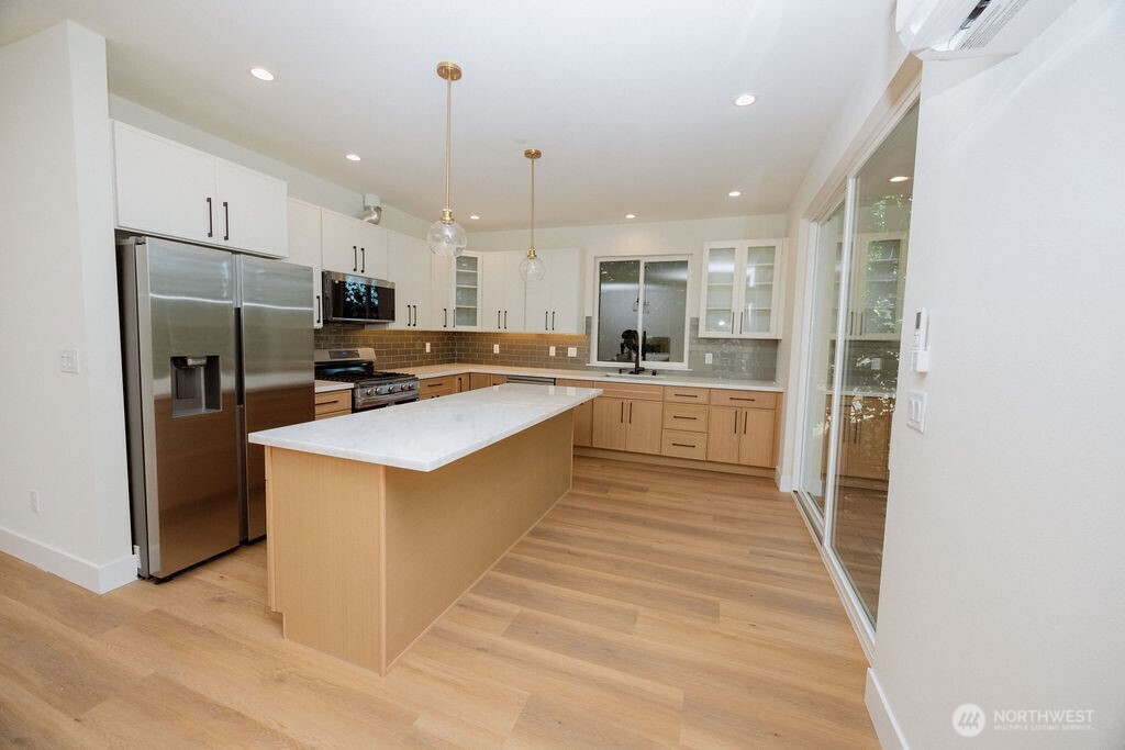 MLS #NWM2402912 image #10