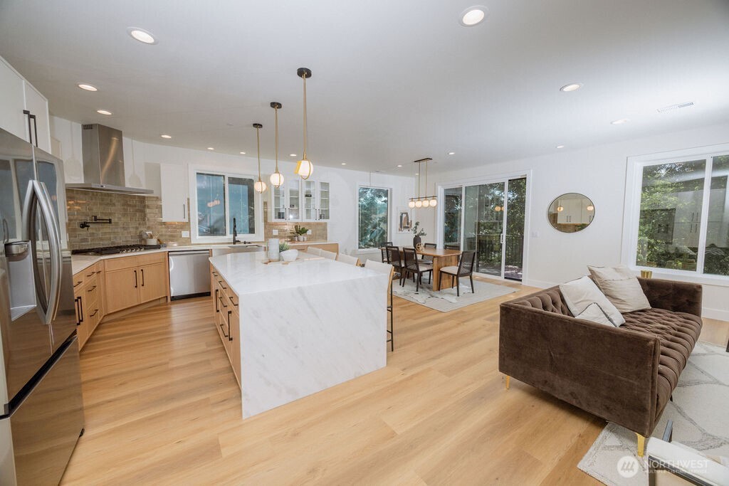 MLS #NWM2402912 image #7