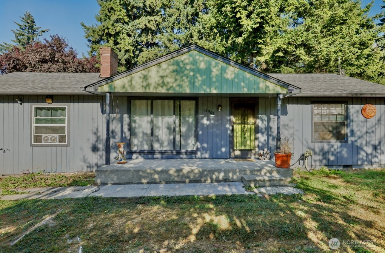 MLS #NWM2403882 image #1