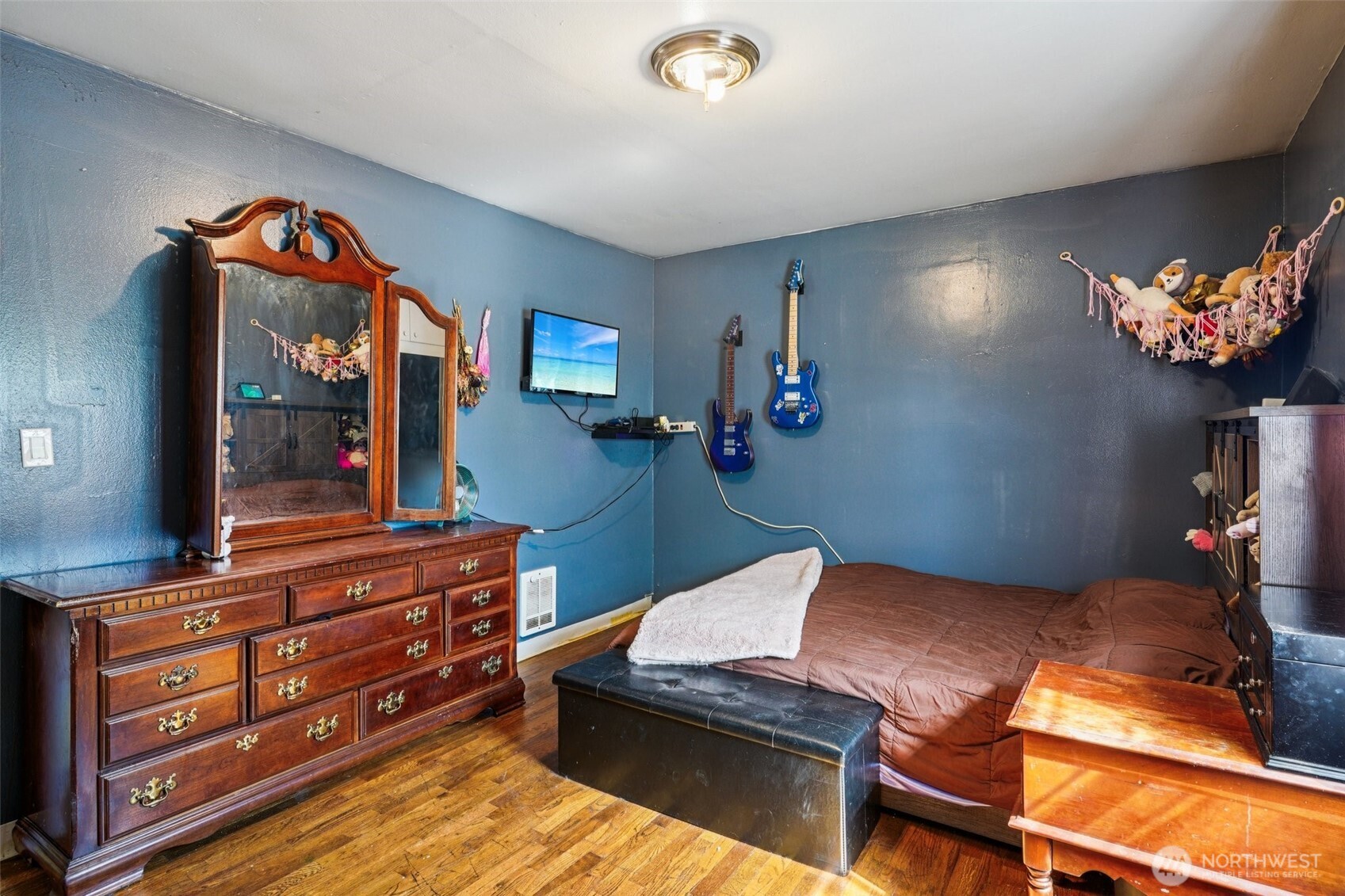 MLS #NWM2403882 image #13