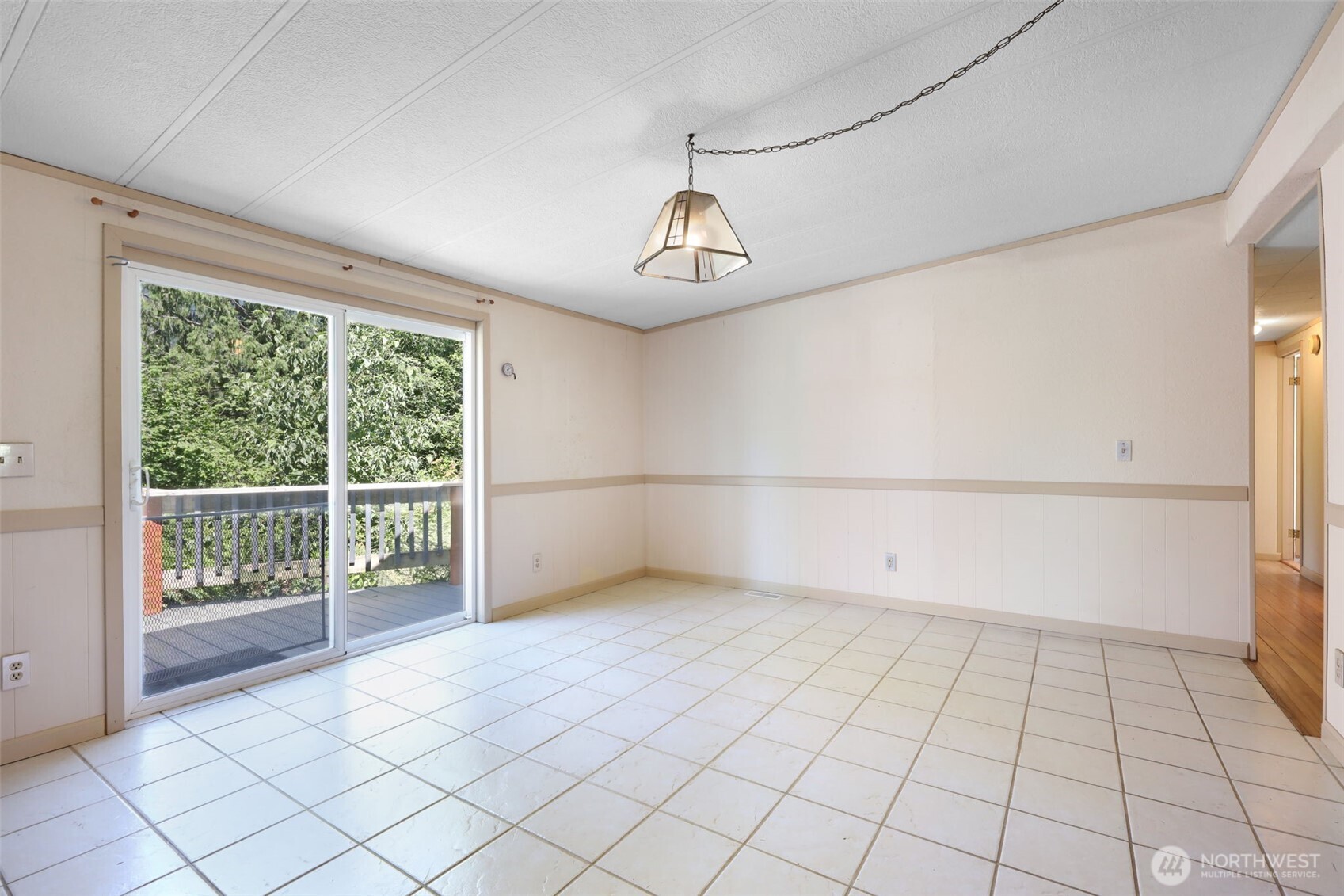 MLS #NWM2405866 image #14