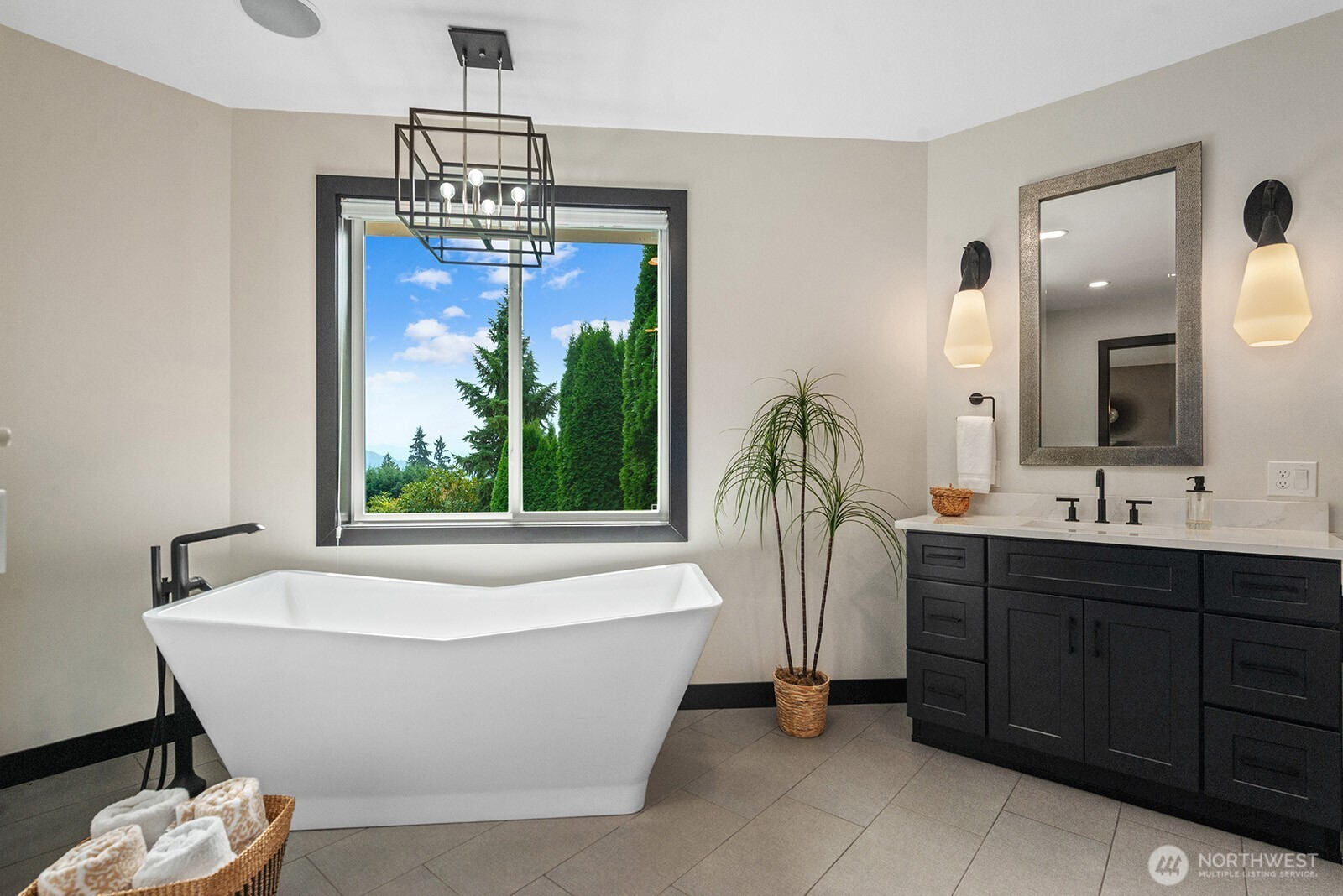 MLS #NWM2406063 image #23