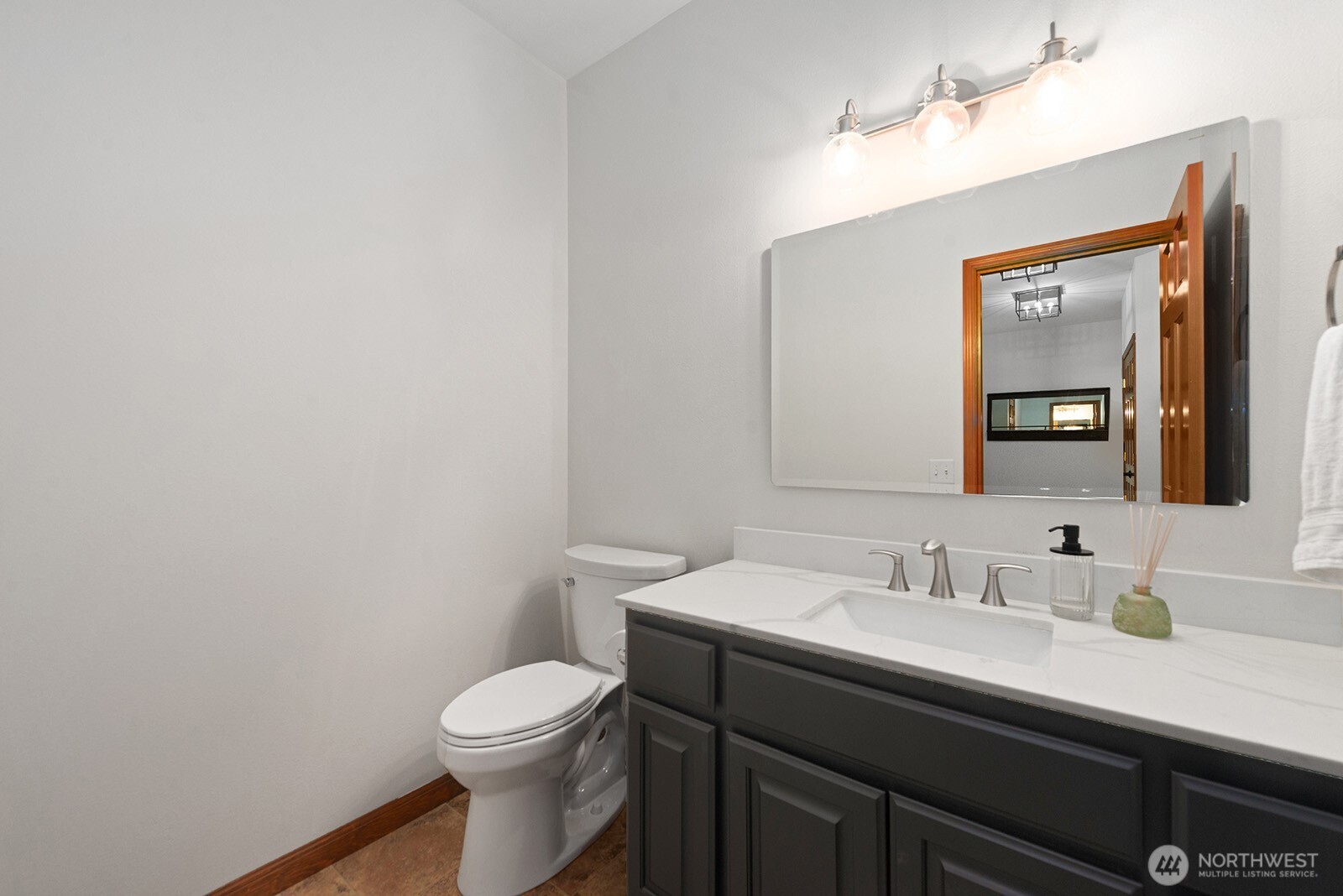 MLS #NWM2406063 image #27