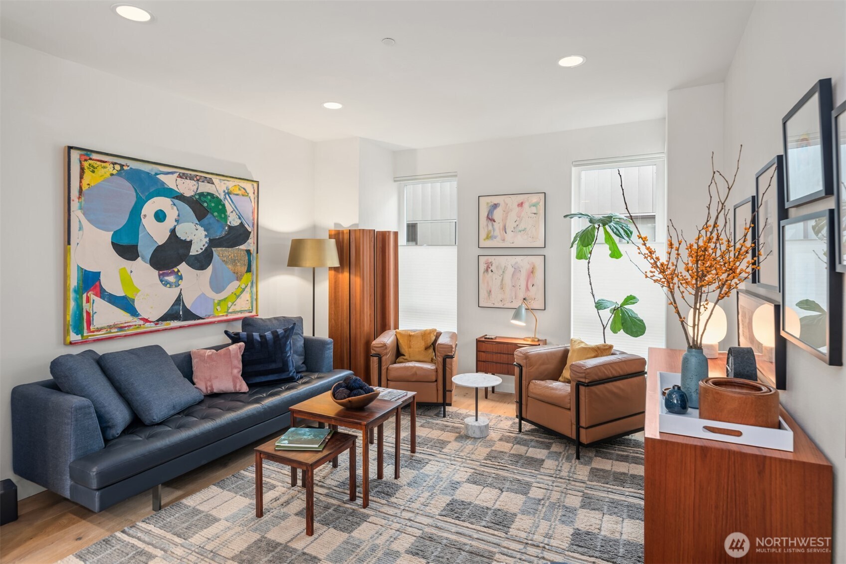 MLS #NWM2407392 image #1