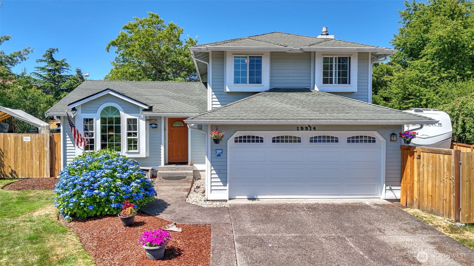 MLS #NWM2409172 image #0