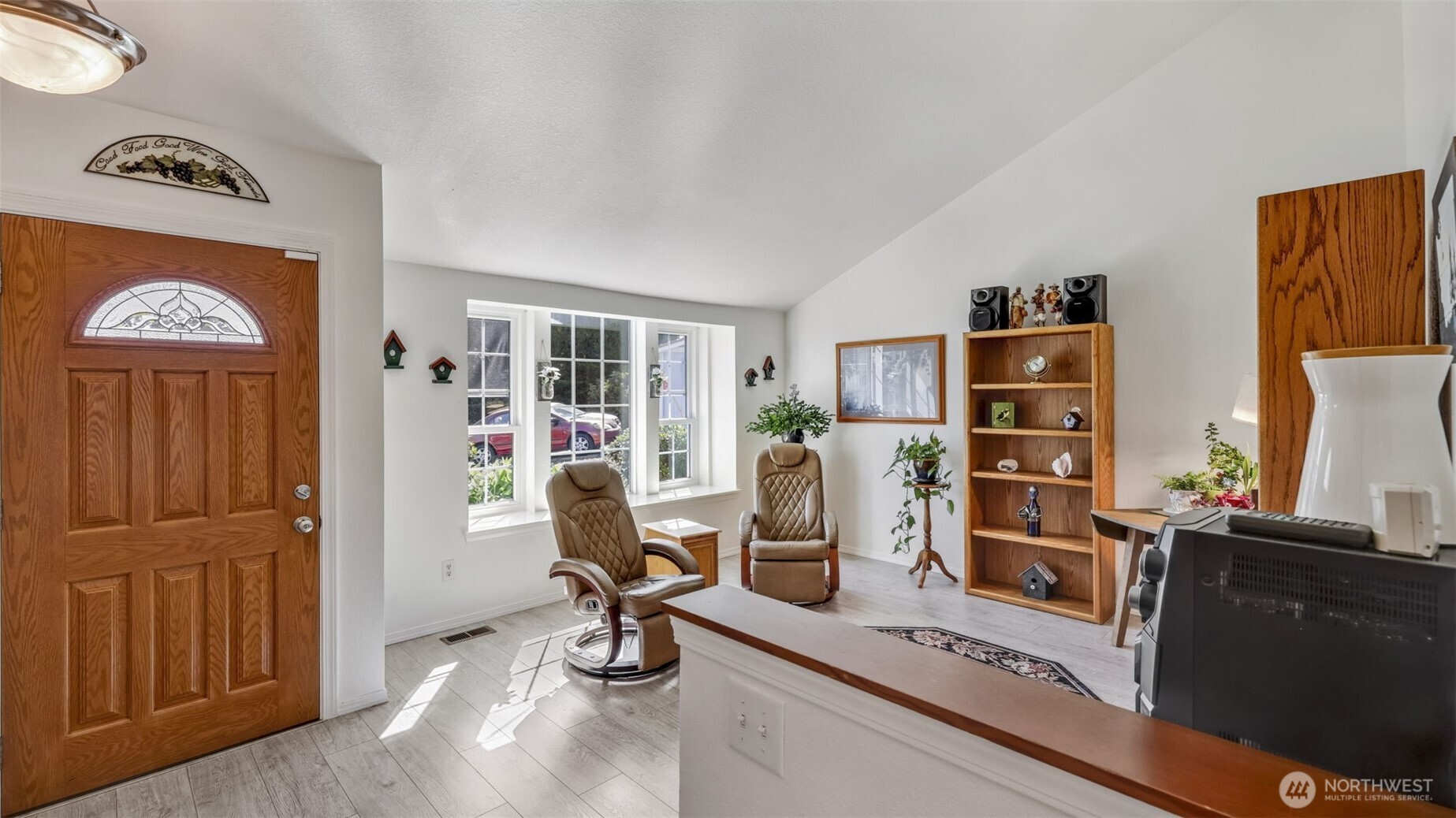 MLS #NWM2409172 image #11