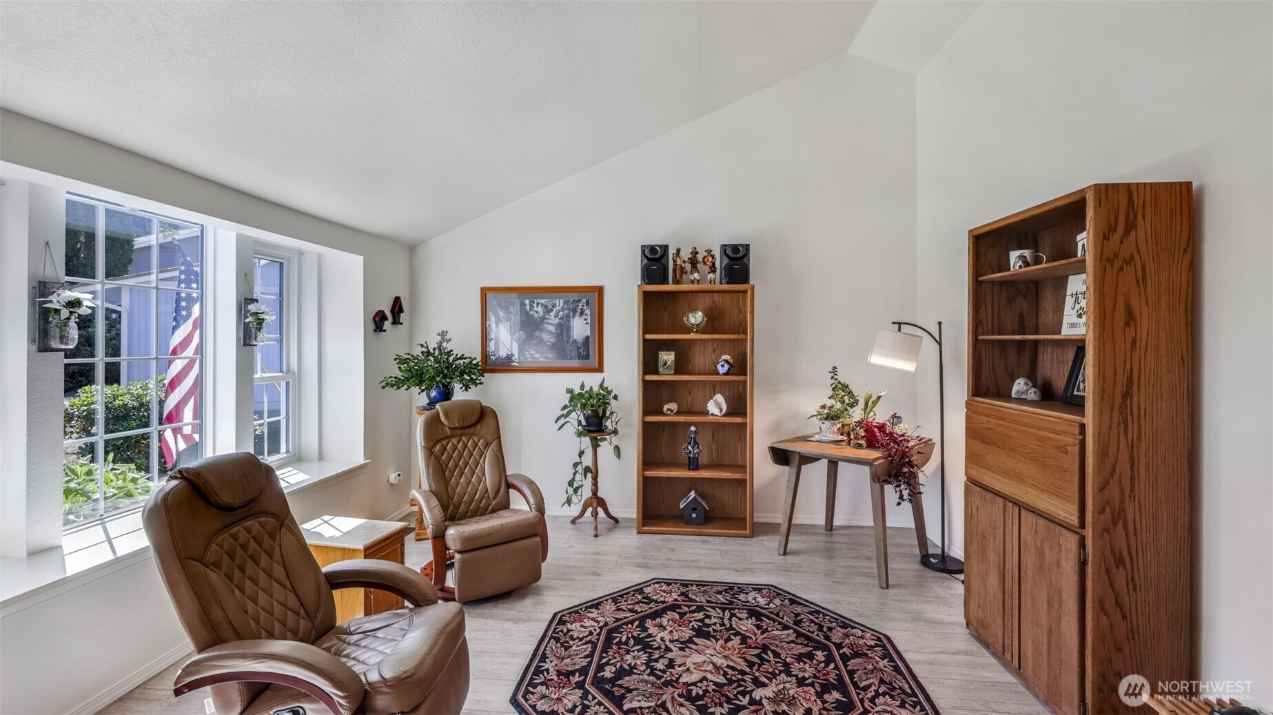 MLS #NWM2409172 image #9