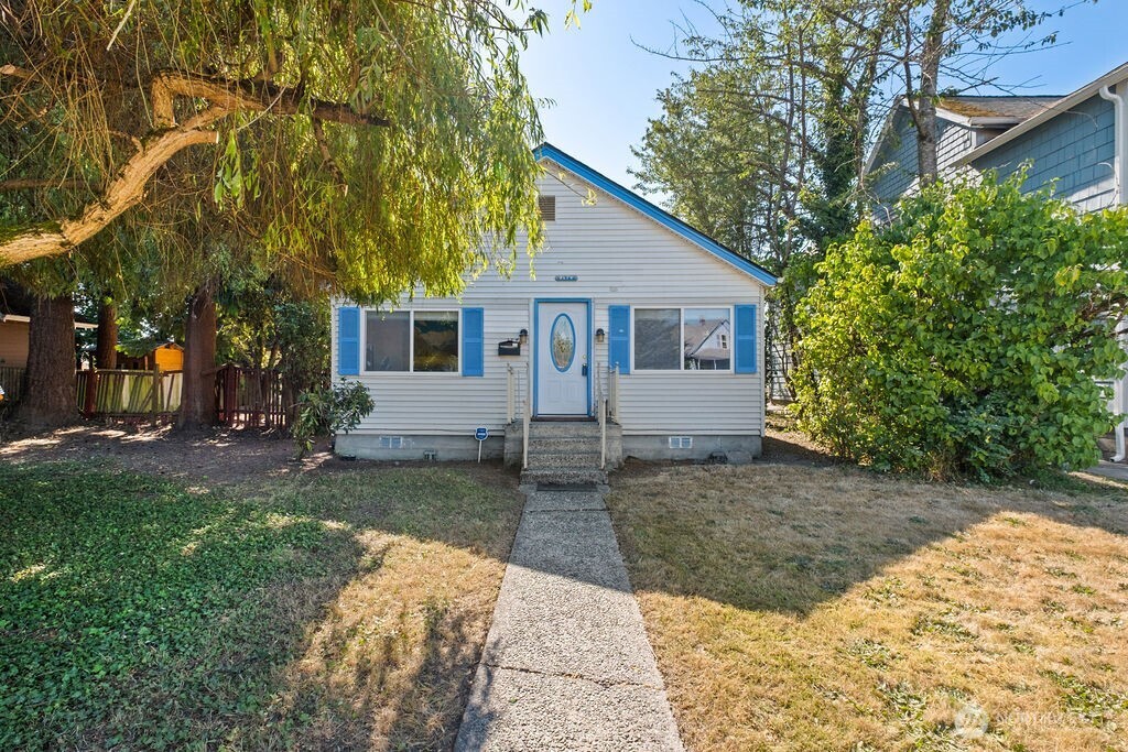 MLS #NWM2409681 image #2