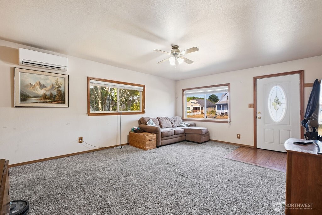 MLS #NWM2409681 image #3