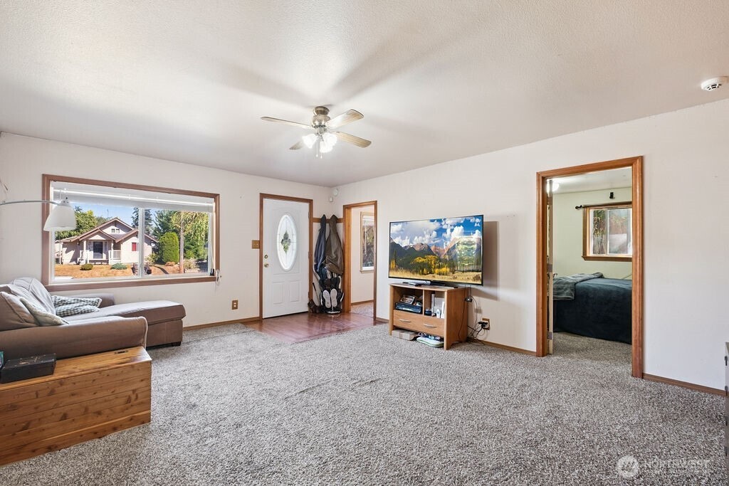 MLS #NWM2409681 image #4