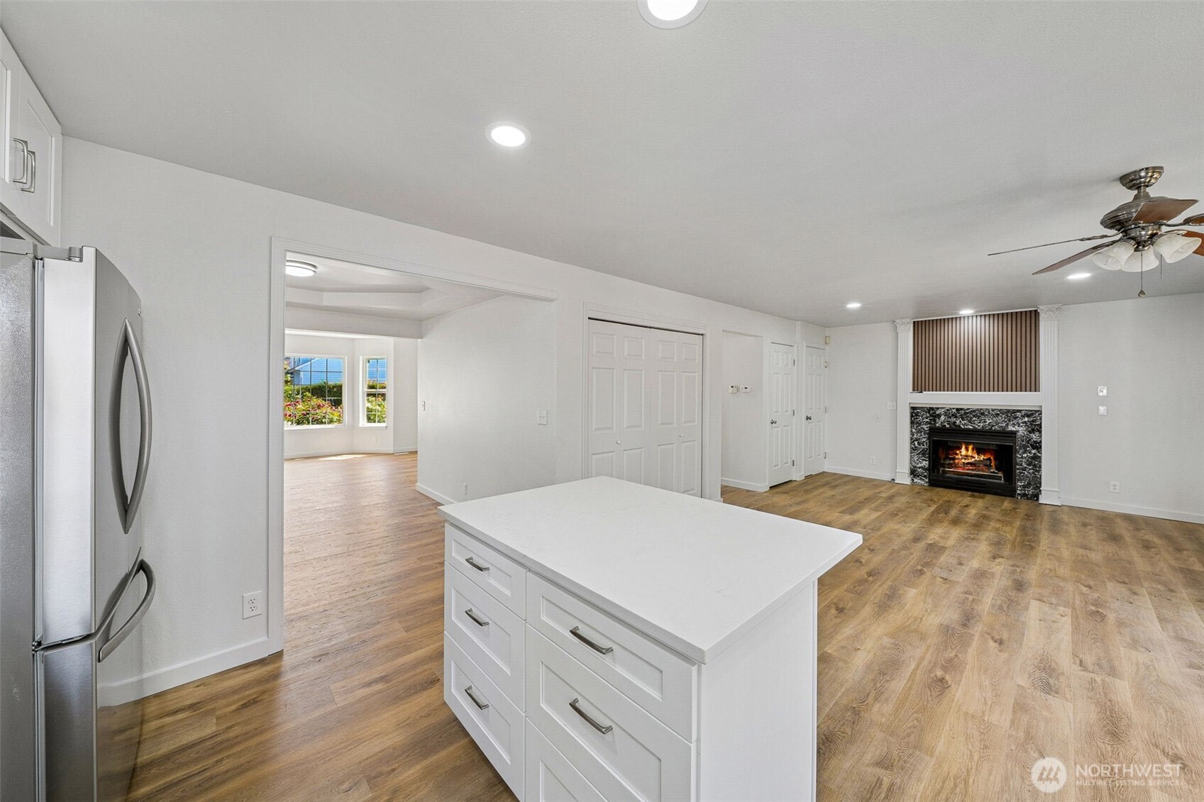 MLS #NWM2410935 image #11