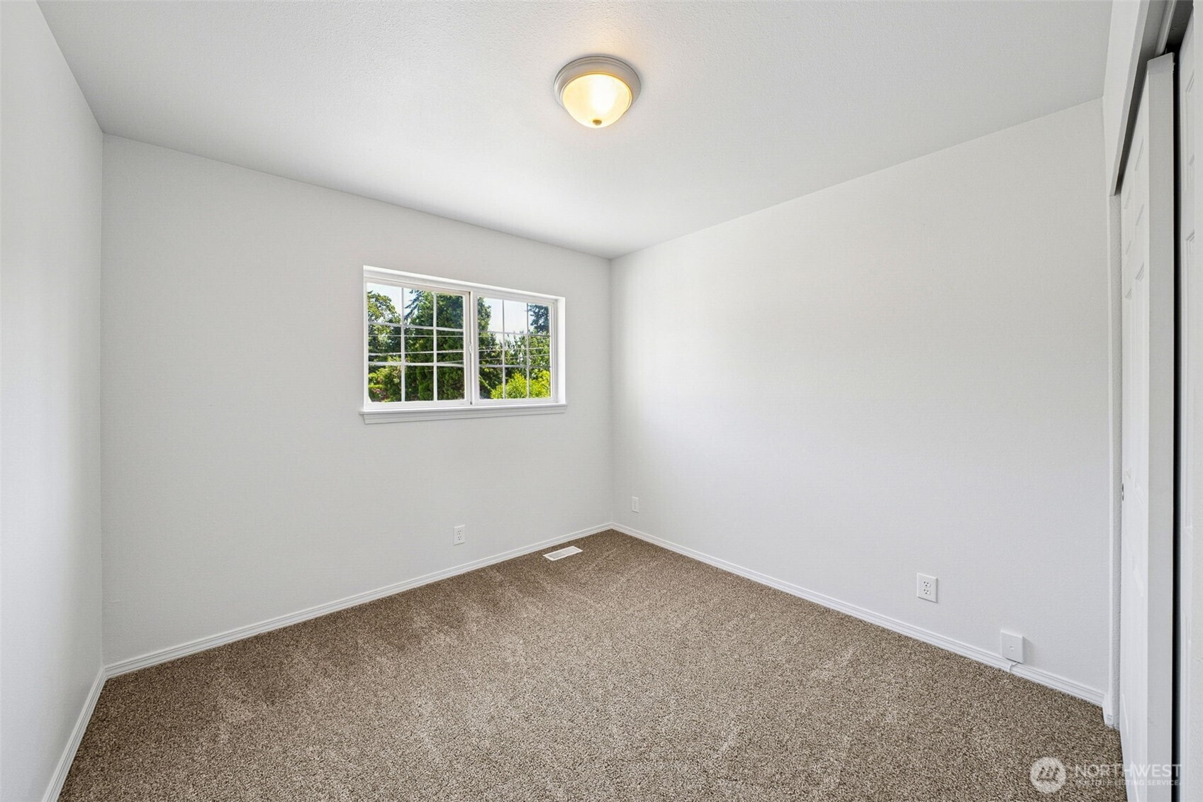 MLS #NWM2410935 image #24