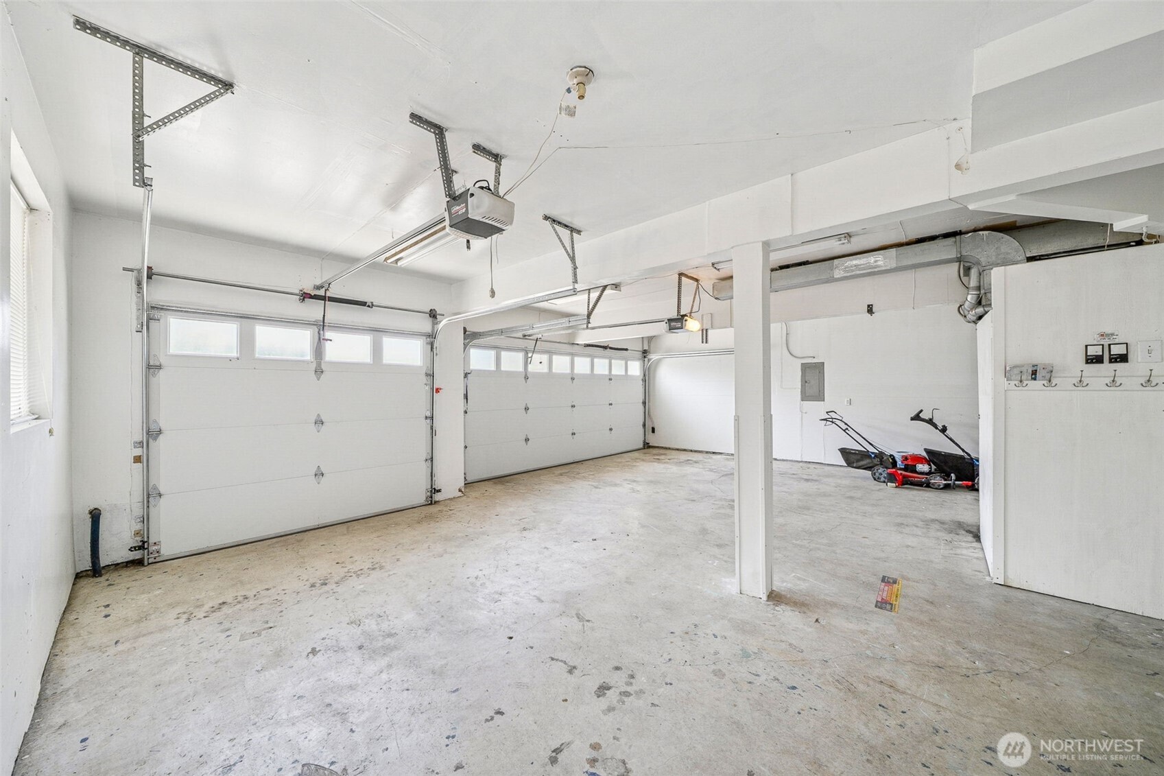 MLS #NWM2410935 image #28