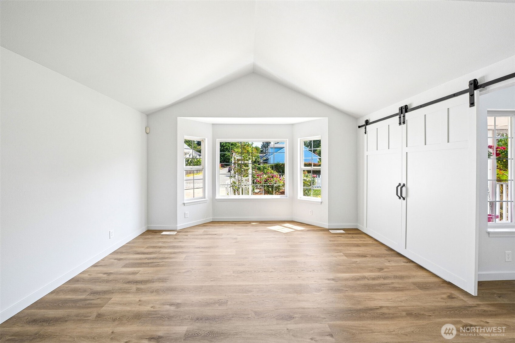 MLS #NWM2410935 image #5