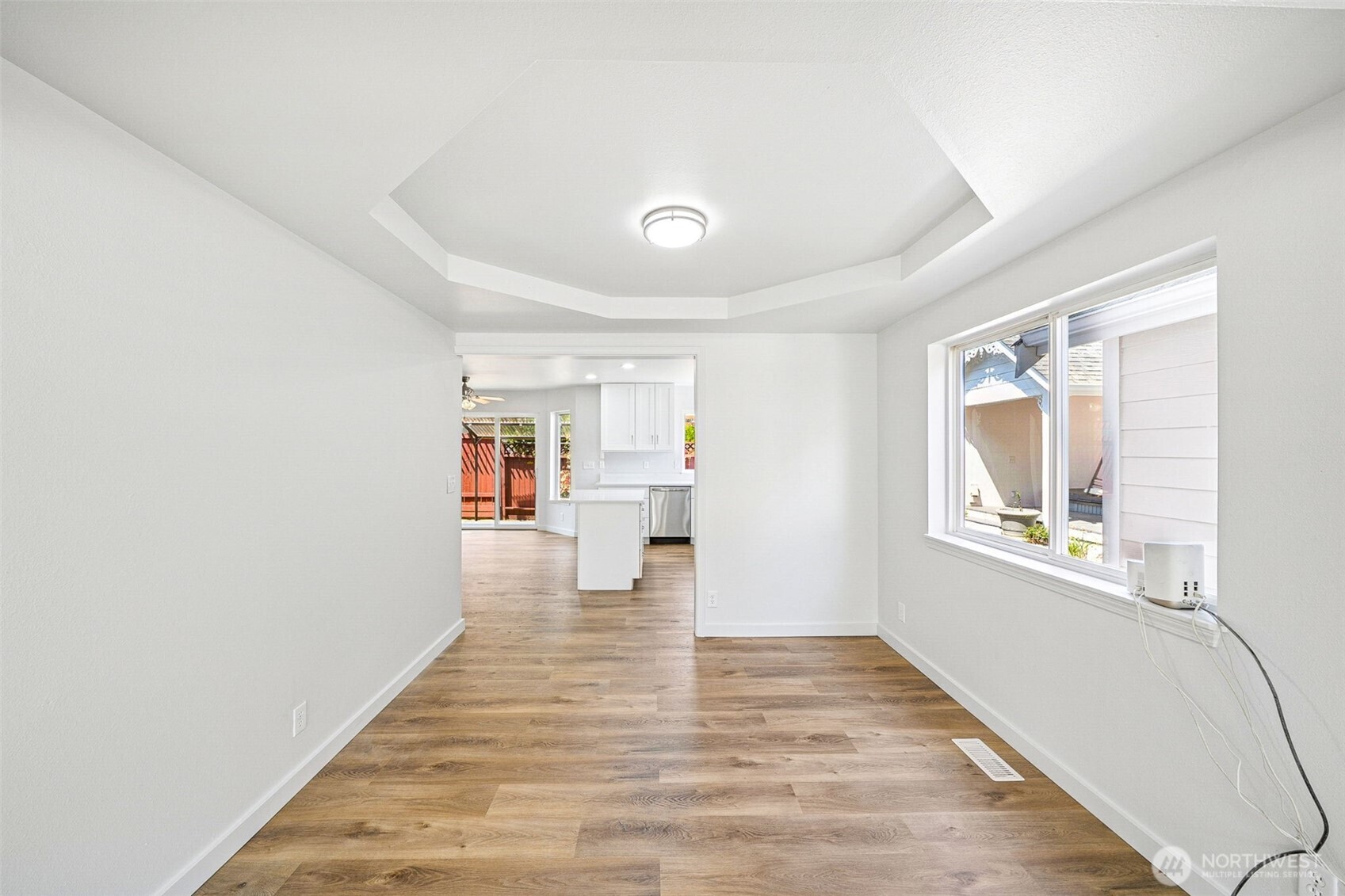 MLS #NWM2410935 image #7