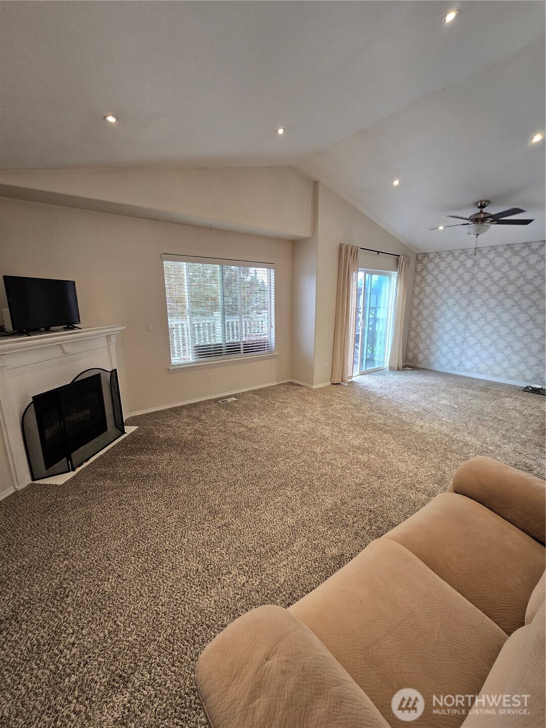 MLS #NWM2411415 image #4