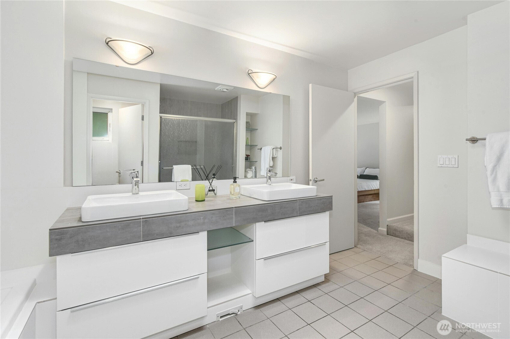 MLS #NWM2415268 image #15