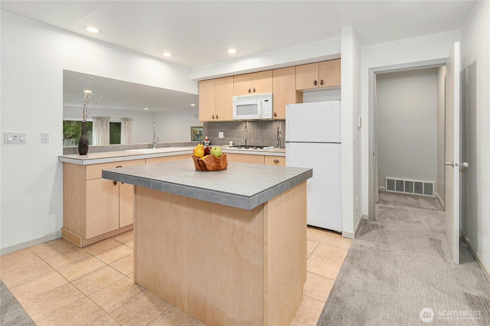 MLS #NWM2415268 image #21