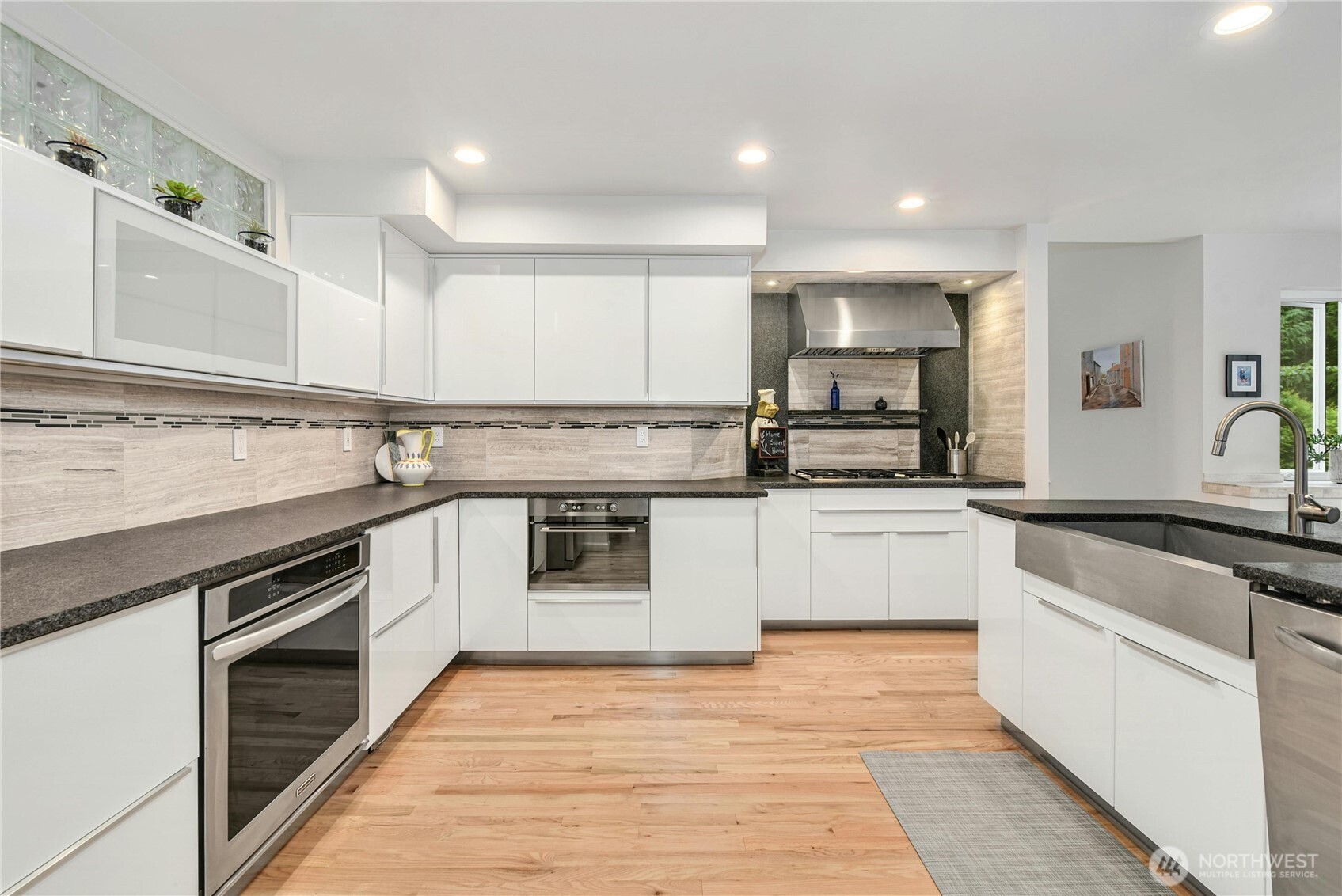 MLS #NWM2415268 image #8