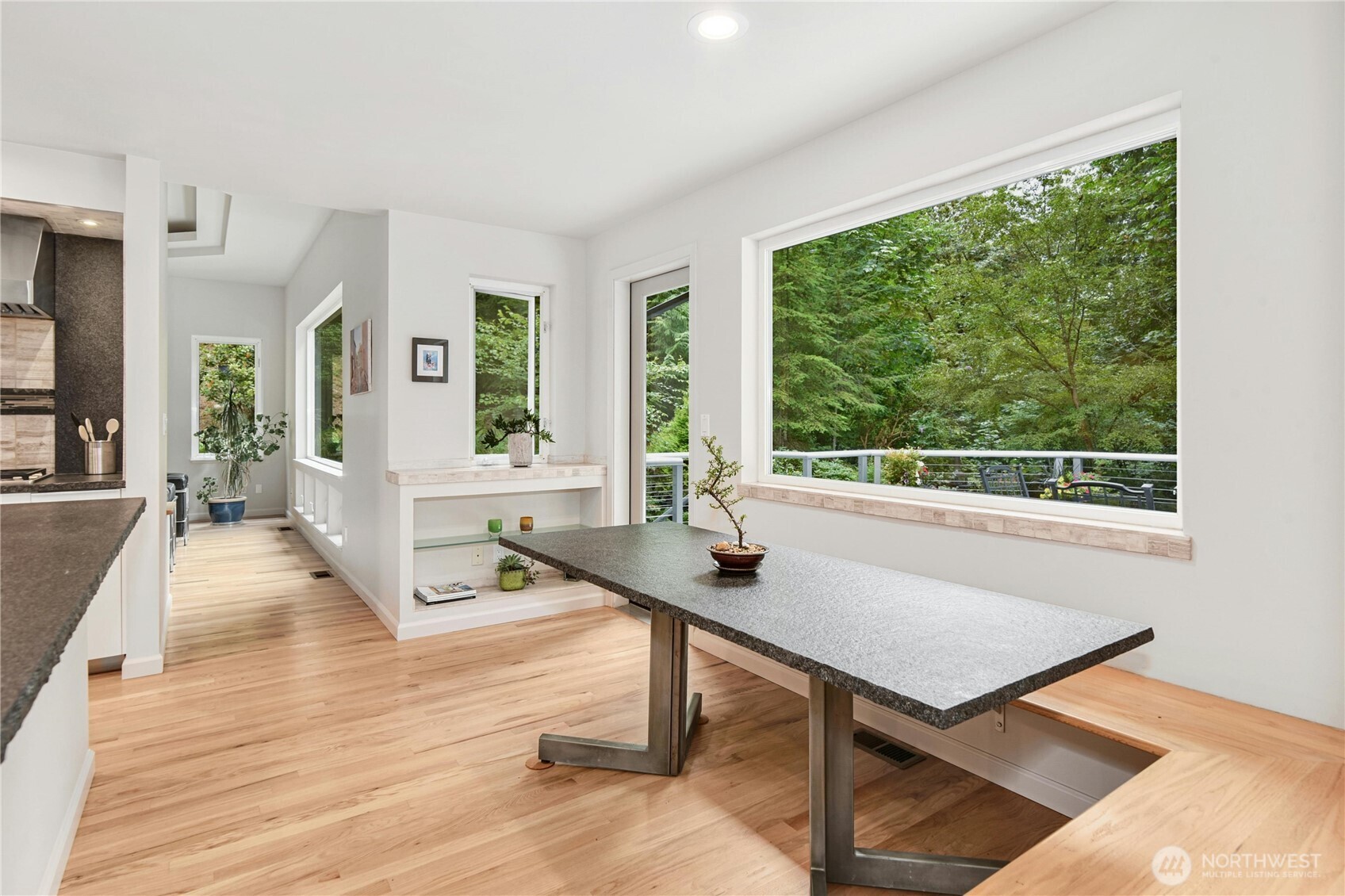 MLS #NWM2415268 image #9