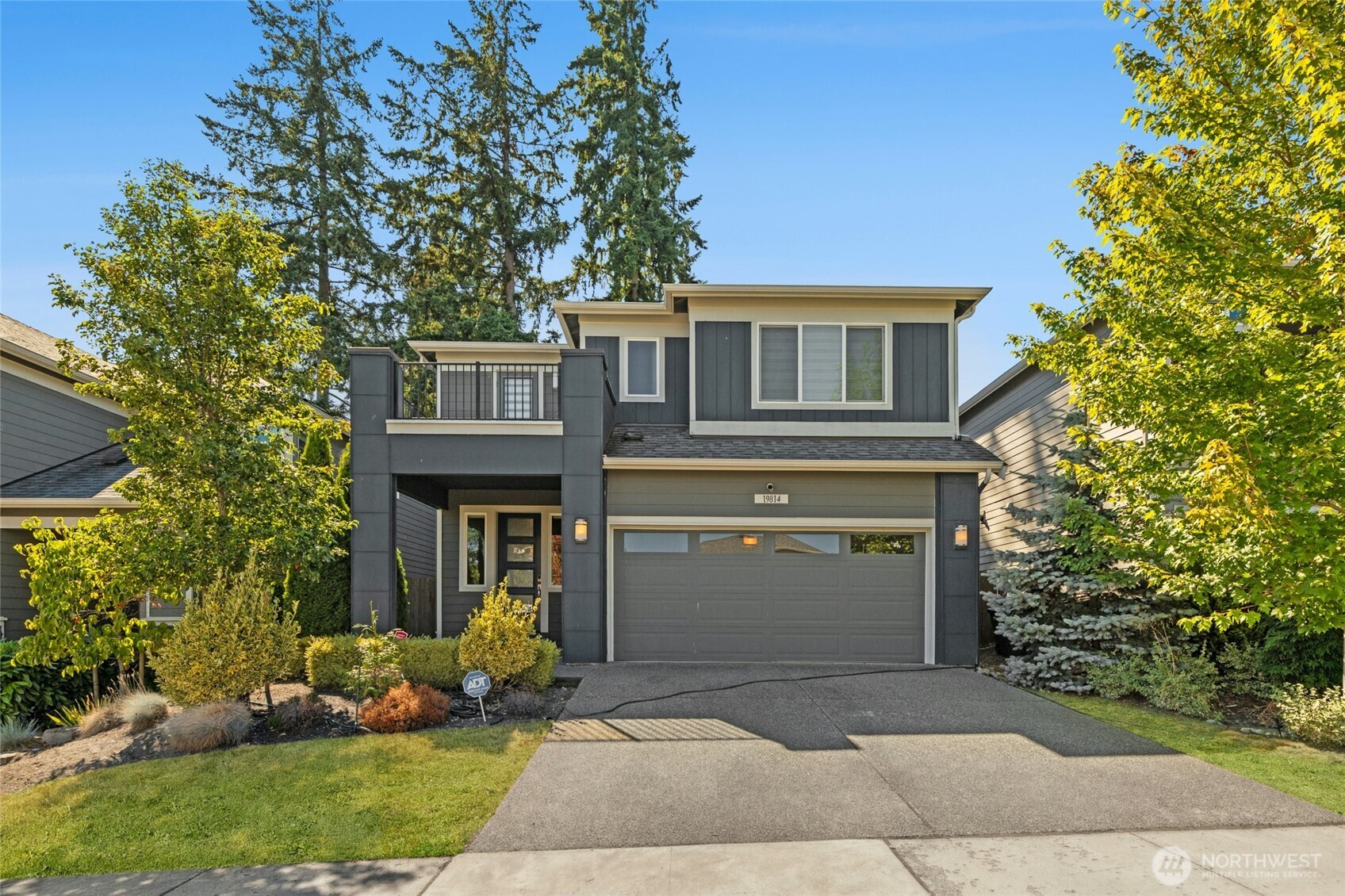 MLS #NWM2415580 image #1