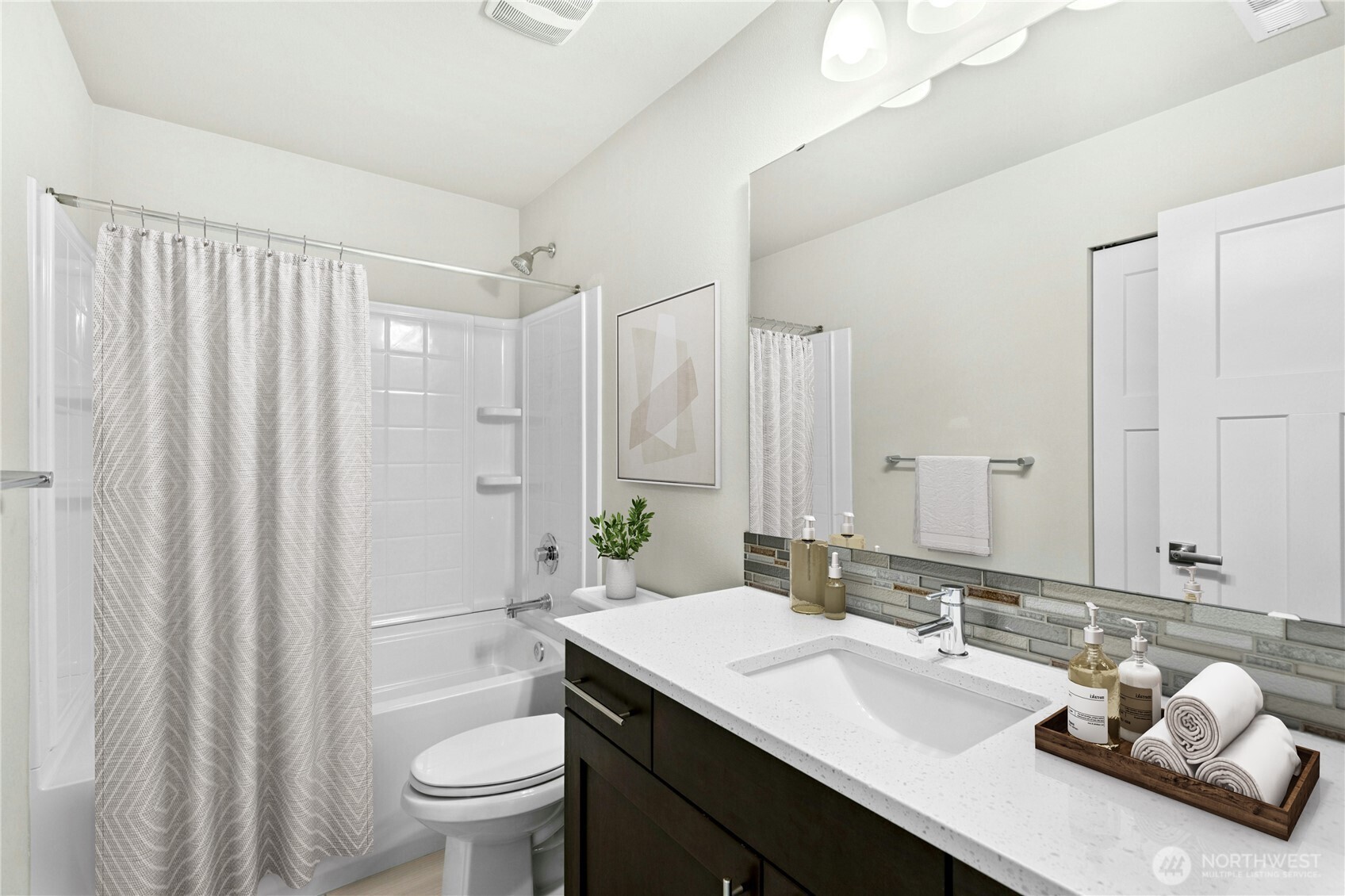 MLS #NWM2415580 image #26