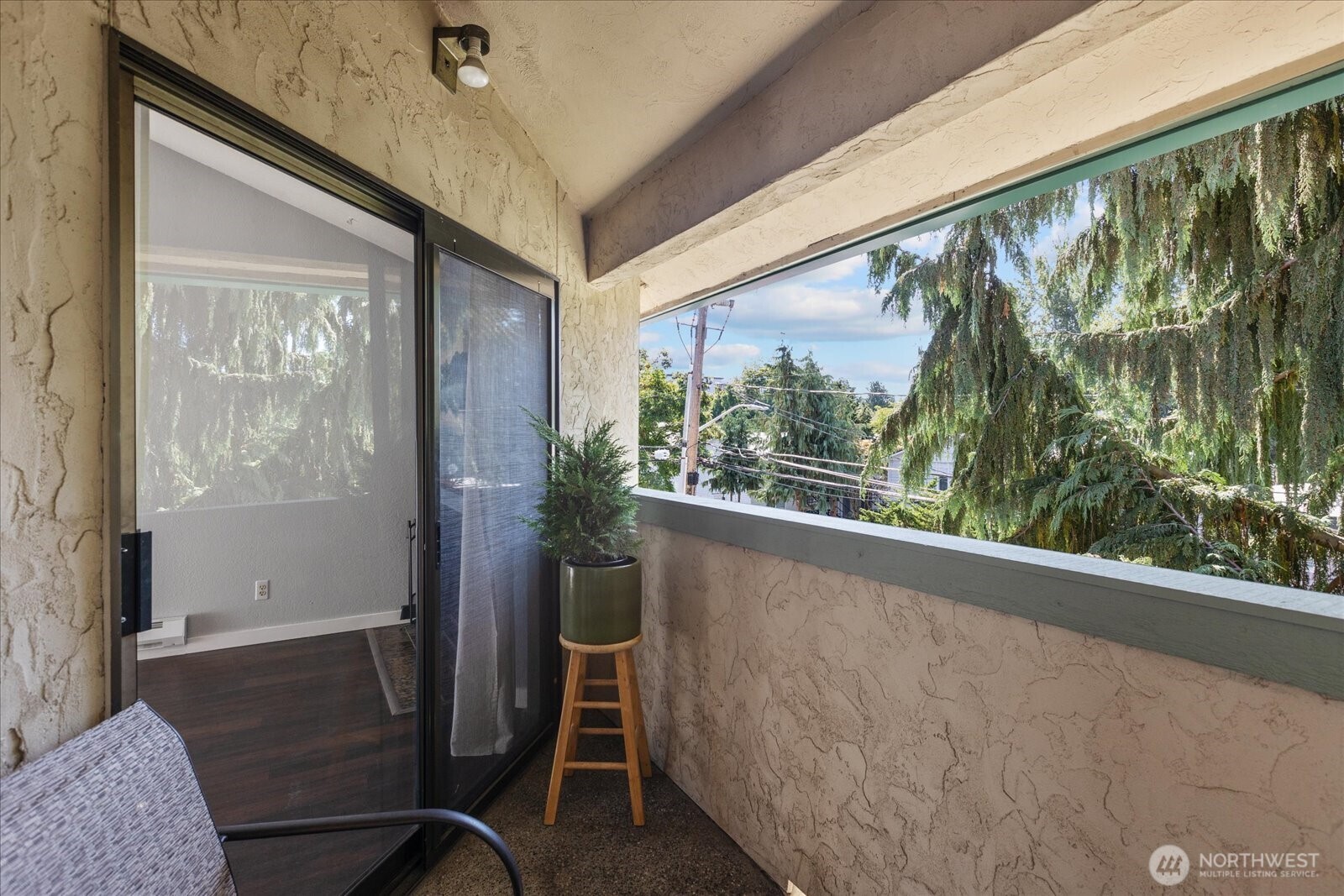 MLS #NWM2416467 image #16