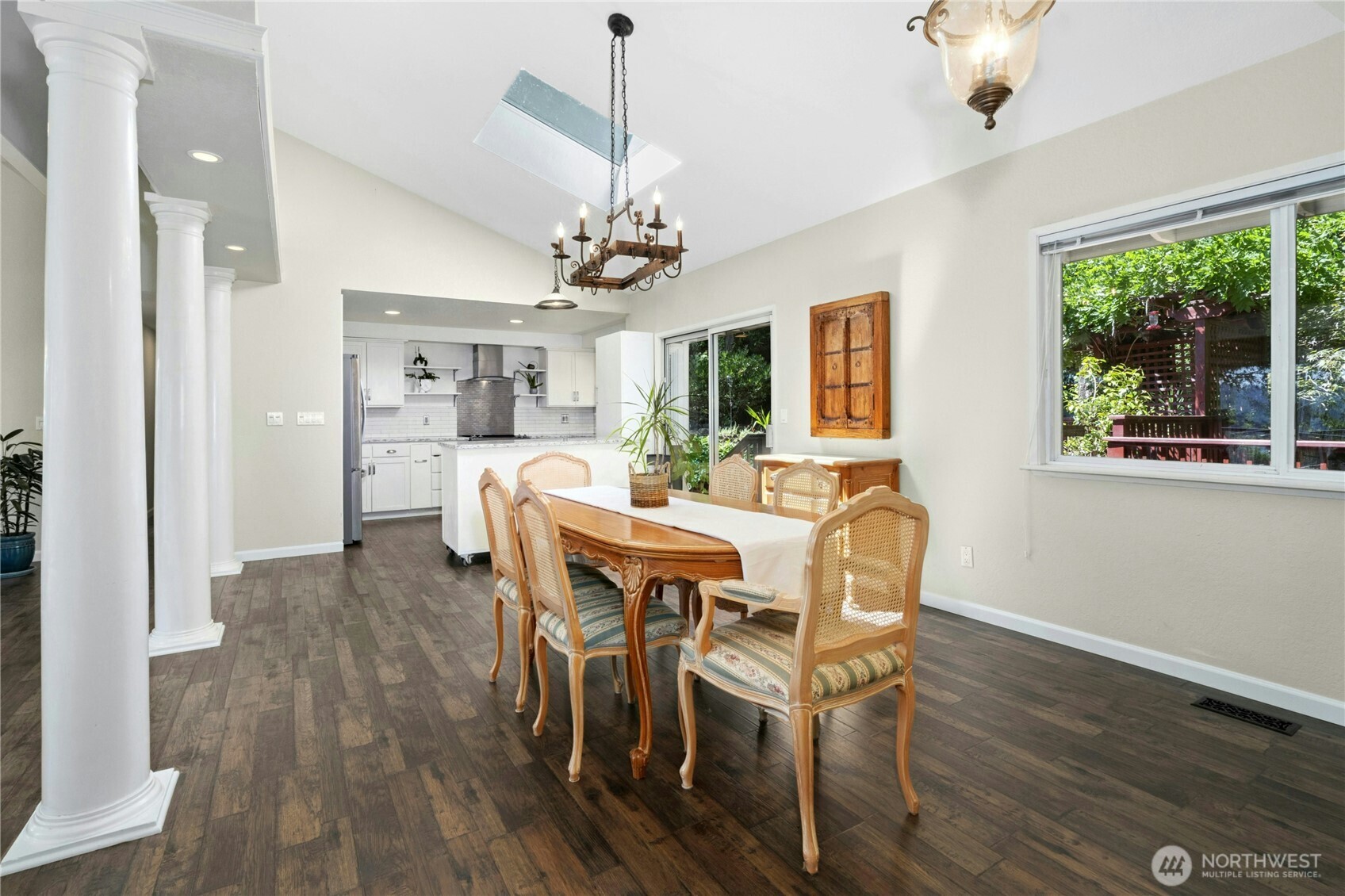 MLS #NWM2417388 image #10