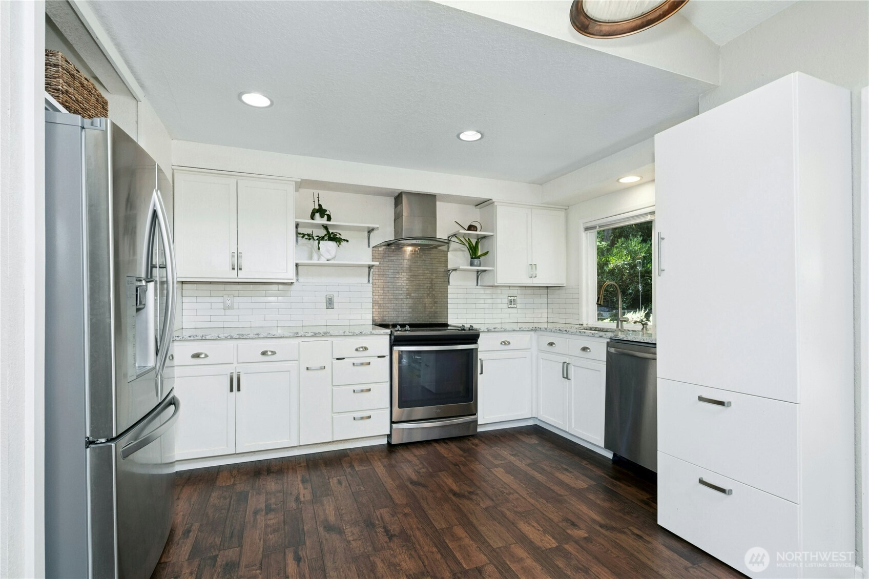 MLS #NWM2417388 image #8