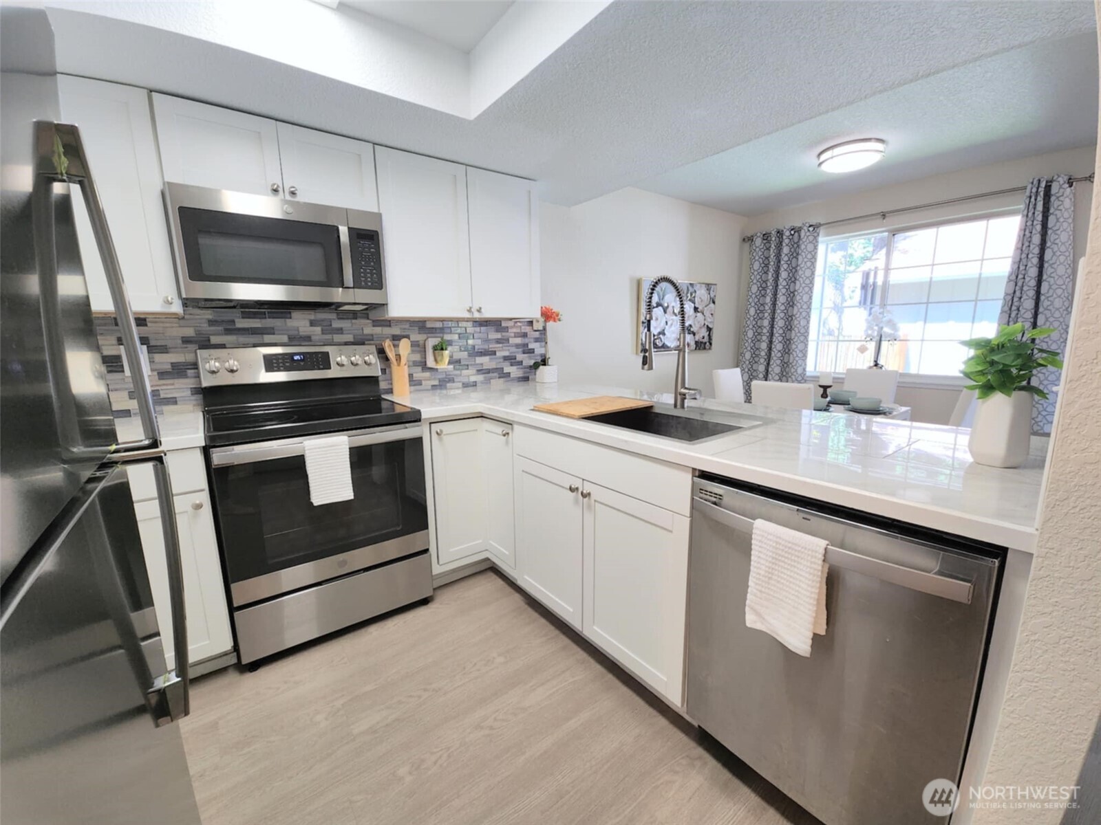 MLS #NWM2419144 image #8