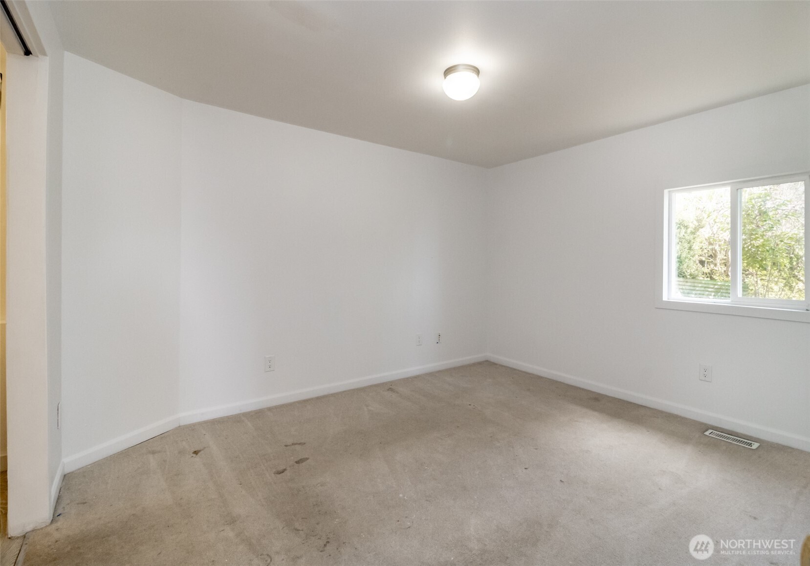 MLS #NWM2420190 image #32