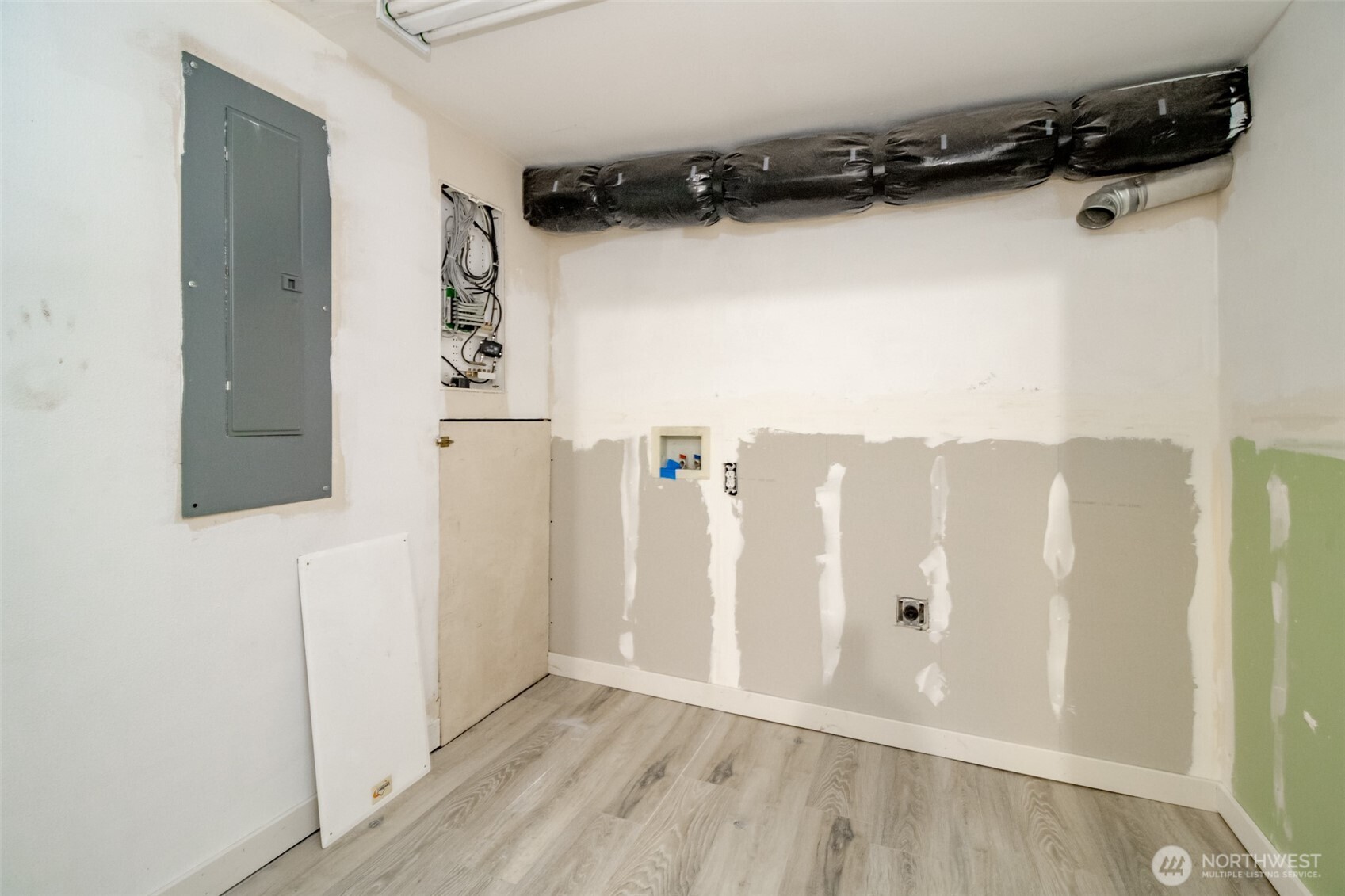 MLS #NWM2420190 image #37